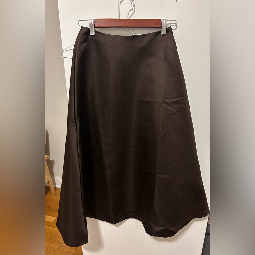H&M Edition Brown Skirt + Top set. - Picture 2 of 4
